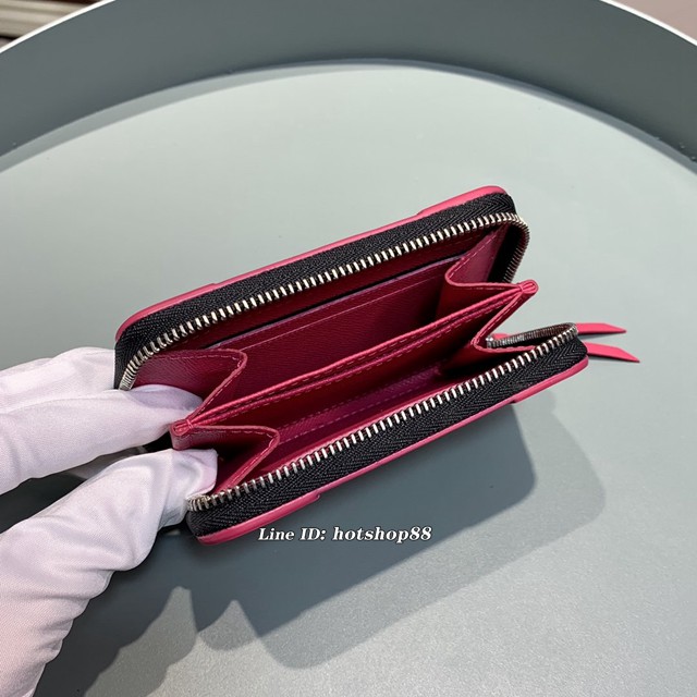 路易威登LV錢包 M62971 黑色配枚紅花朵 Zippy拉鏈零錢包 LV零錢卡包 名片盒 xxlv2175